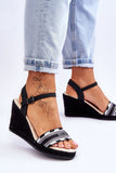 Stylish Women's Platform Sandals with Adjustable Strap