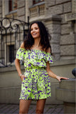 Elegant Summer Jumpsuit with Ruffle Neckline and Pockets