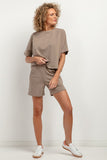 Chic High-Waisted Summer Shorts with Pockets and Hems