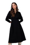 Elegant Knit Dress with Batwing Sleeves and Pockets