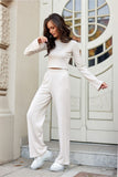 Fashionable Ribbed Blouse with Extended Sleeves and Round Neckline