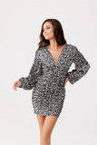 Stylish Fitted Dress with Buff Sleeves and V-Neckline