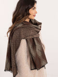 Elegant Geometric Pattern Viscose Scarf for Stylish Outfits