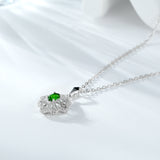 Vintage High Grade Green Diopside Necklace Personality Hollow Eight Star Cool Wind Pendant